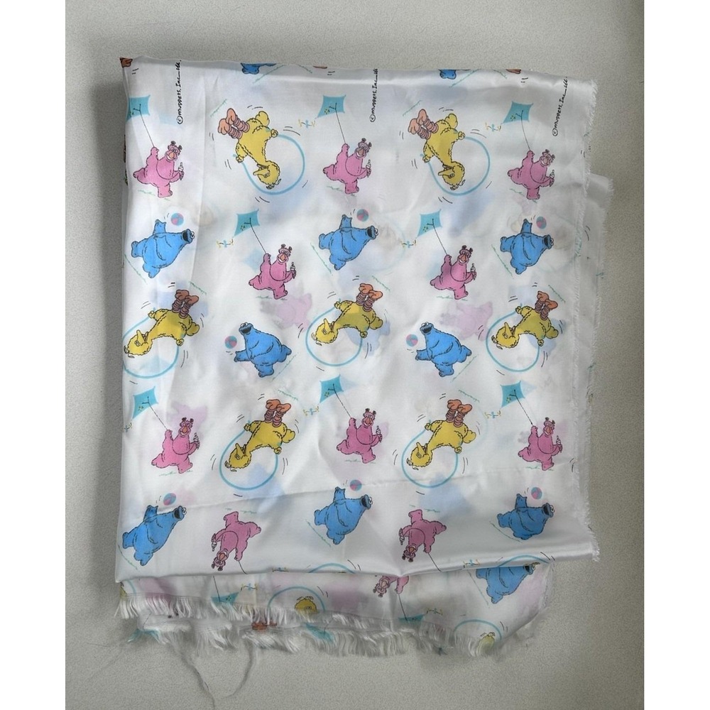 VTG 70s 80s Sesame Street Muppets Baby Blanket Satin Trim Material Fabric 56x45